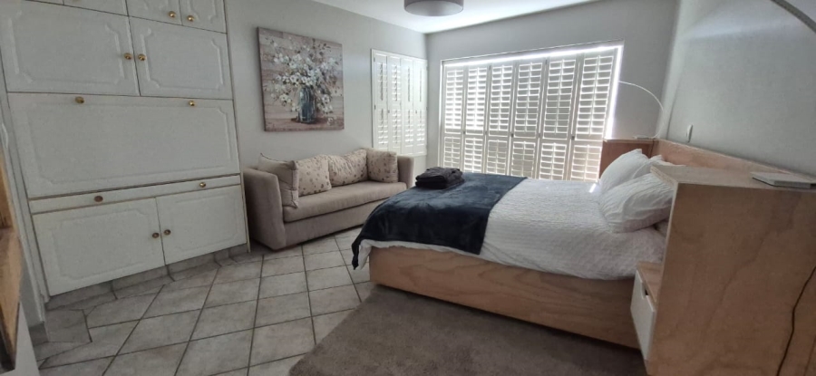 To Let 3 Bedroom Property for Rent in Mossel Bay Central Western Cape